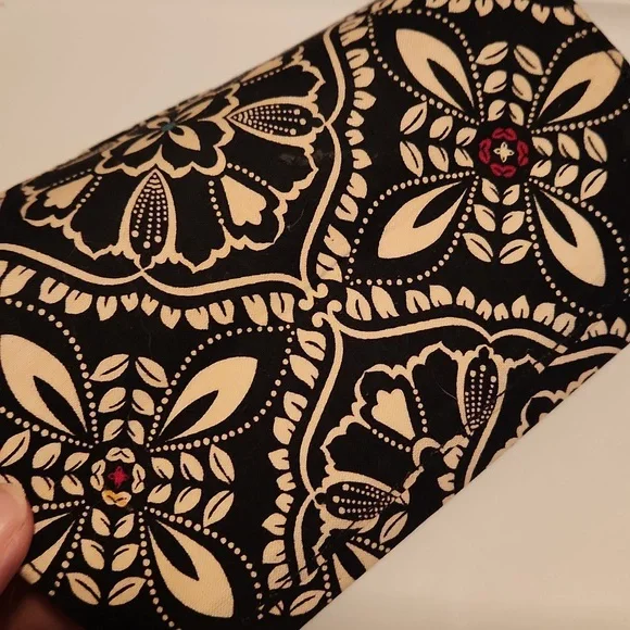 Vera Bradley Floral Print Pouch and Eye Glasses Case - Picture 7 of 8